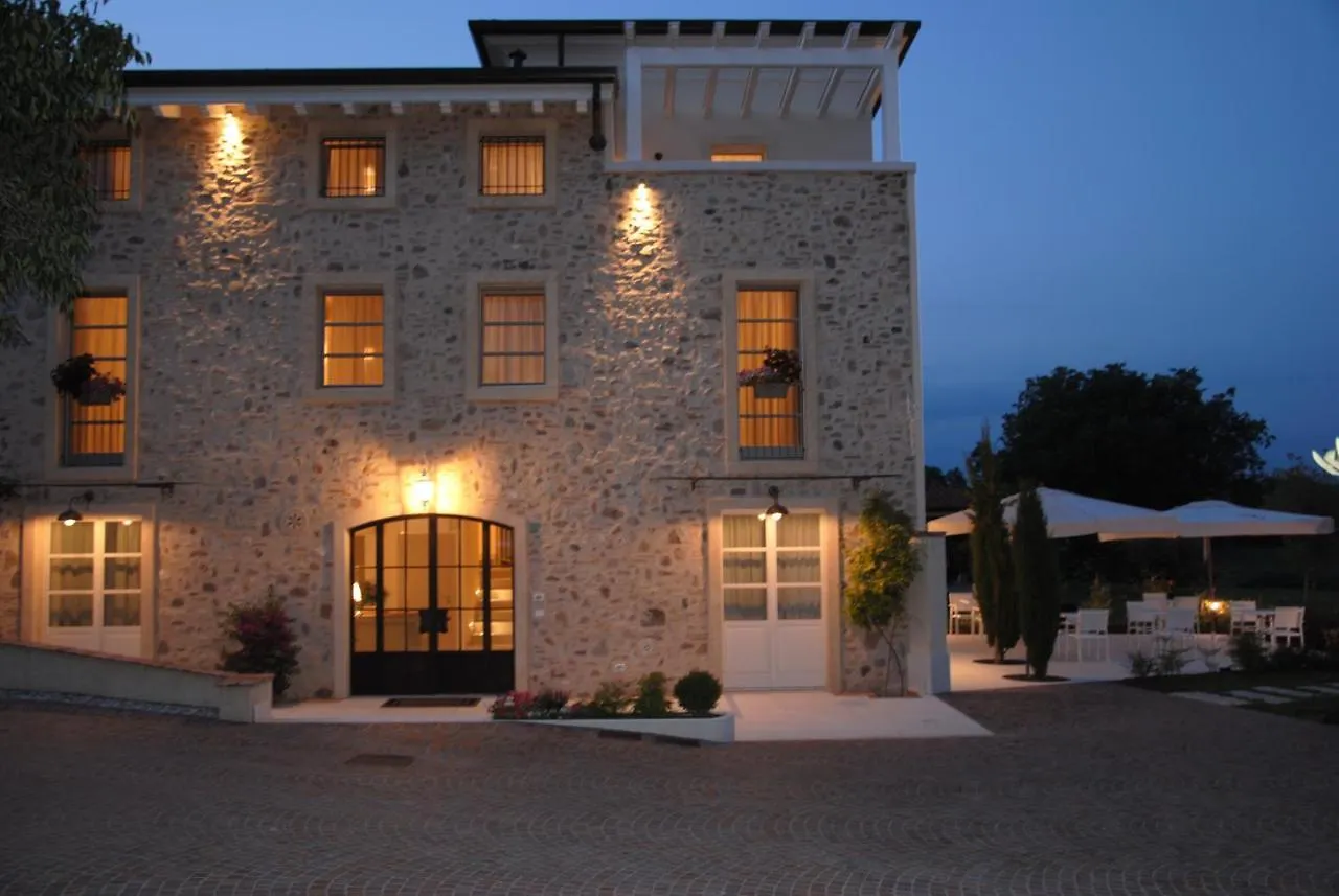 Relais Ca' Morenica Valeggio sul Mincio Vakantieboerderij