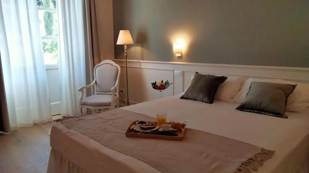 Alloggio per agriturismo Relais Ca' Morenica Valeggio sul Mincio