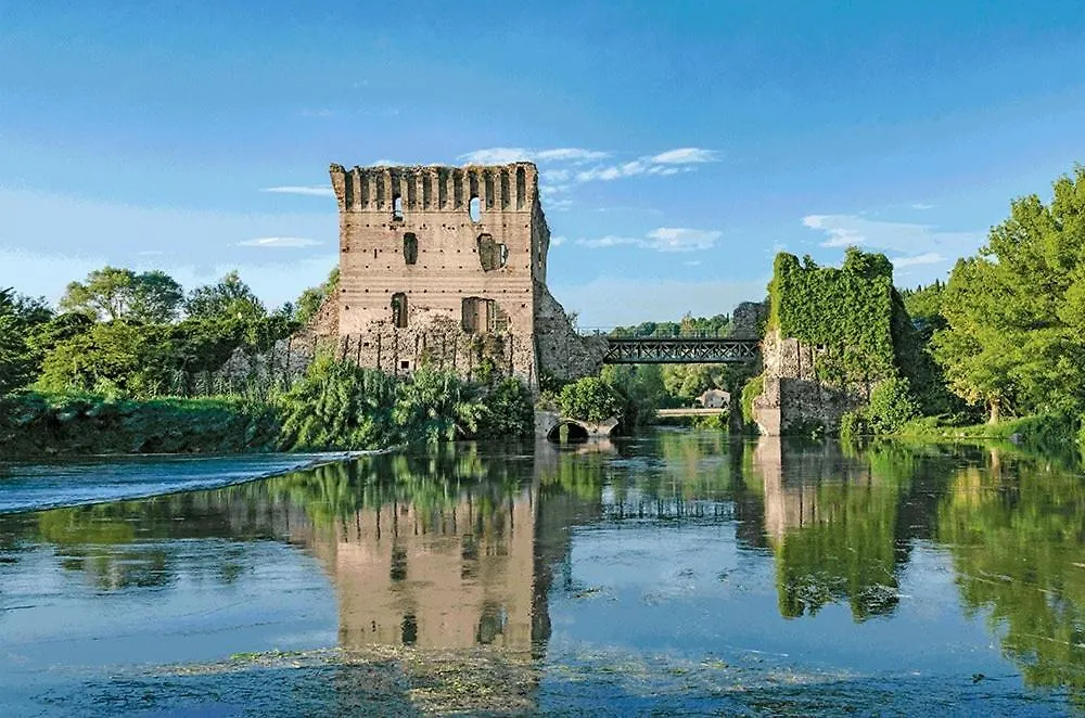 Alloggio per agriturismo Relais Ca' Morenica Valeggio sul Mincio