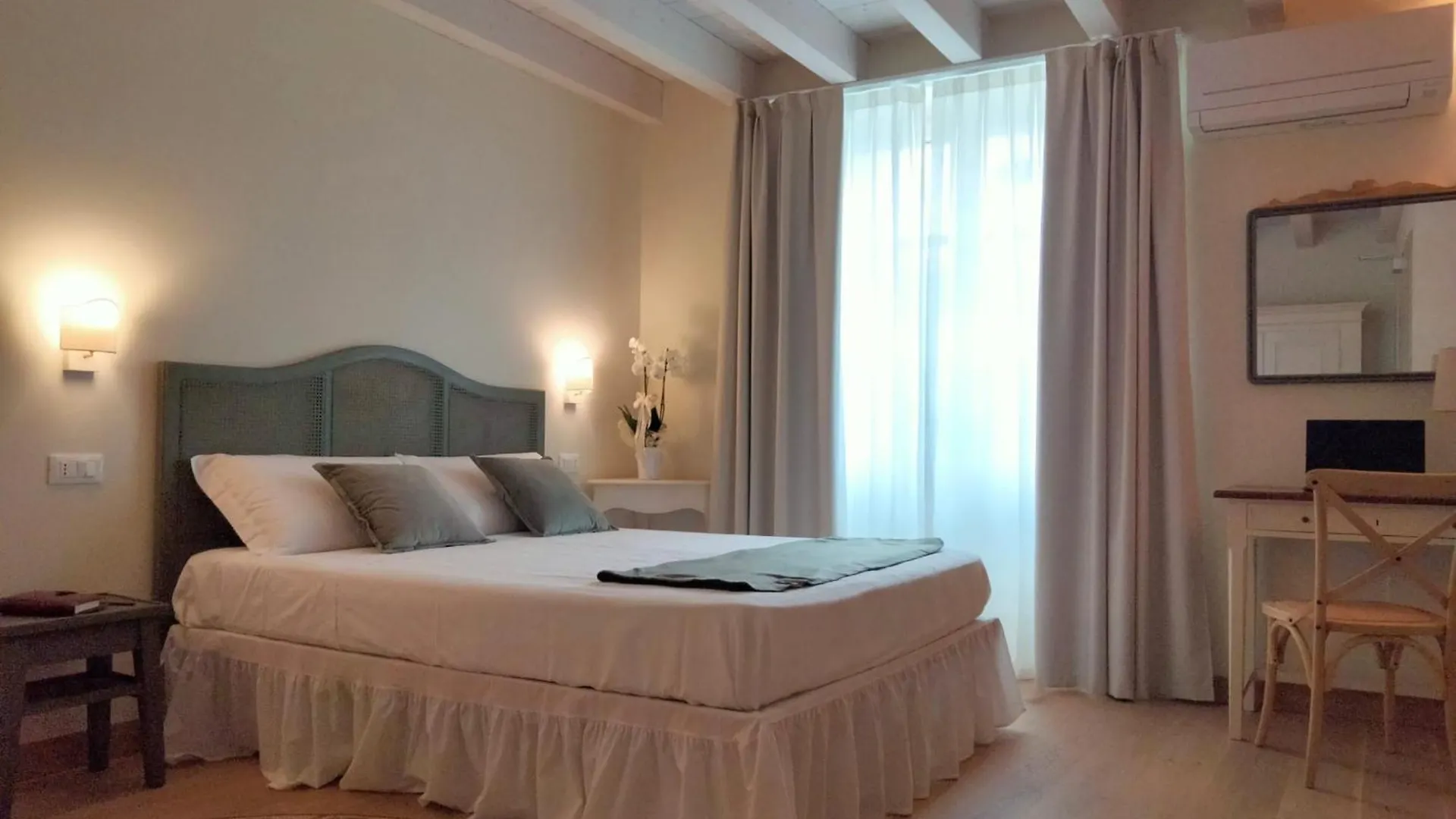 Alloggio per agriturismo Relais Ca' Morenica Valeggio sul Mincio Italia